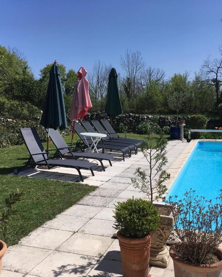 Les Gites Perard Caylus Exterior foto